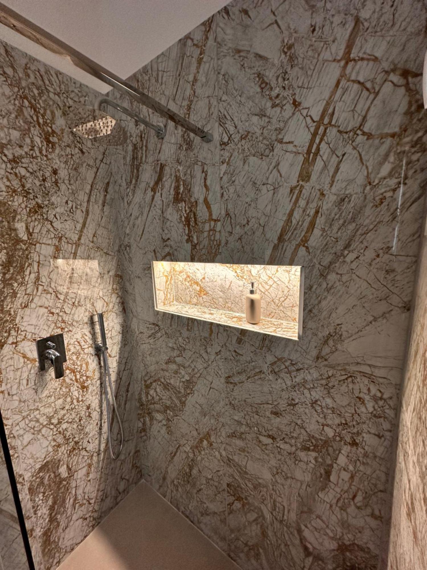 Dalyrooms
